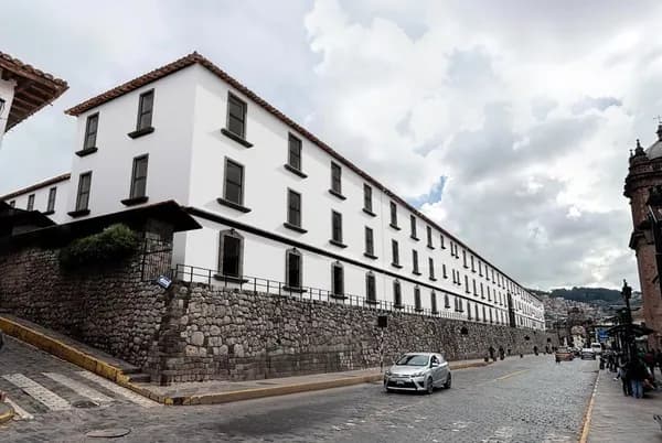 Supervisión: Educación Primaria, Secundaria y EBA – I.E. Ciencias, Cusco — fotografía 2